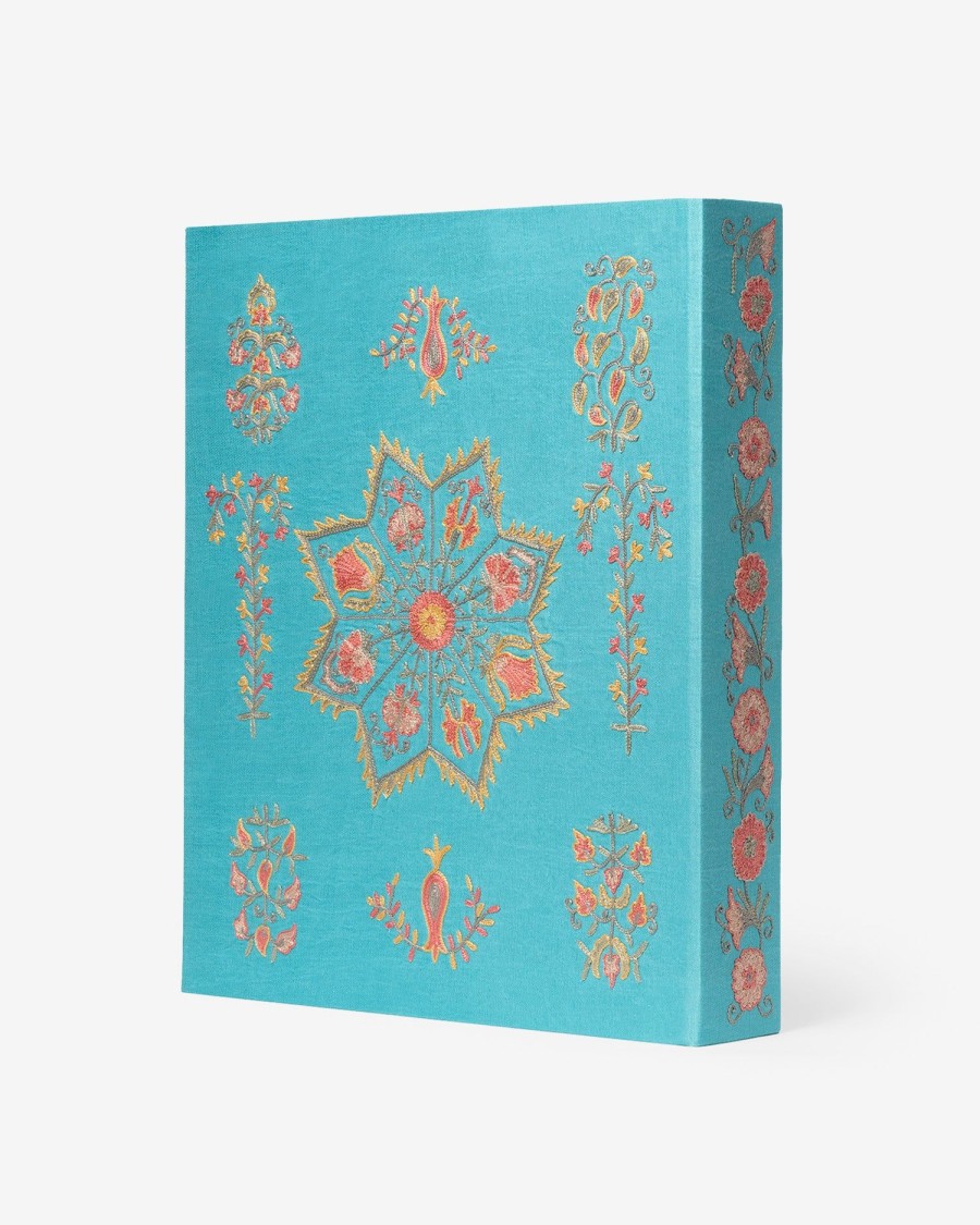 Architecture & Design | Assouline Uzbekistan Living Treasures: Celebration Of Craftsmanship (Special Edition)