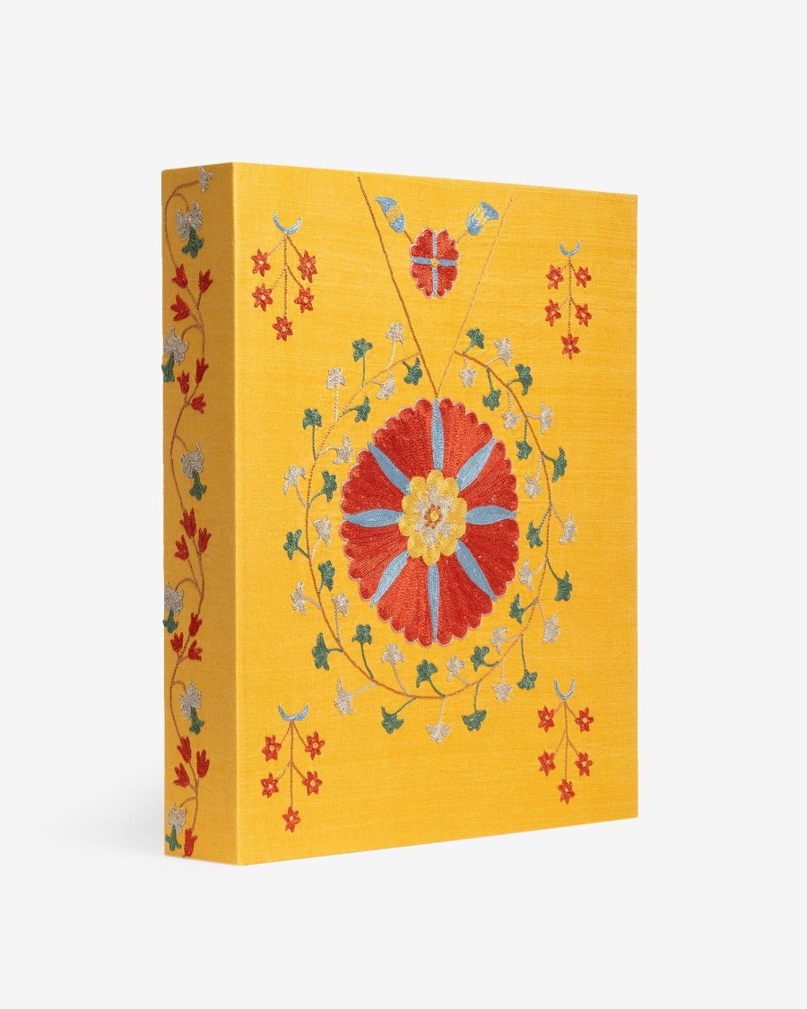 Architecture & Design | Assouline Uzbekistan Living Treasures: Celebration Of Craftsmanship (Special Edition)